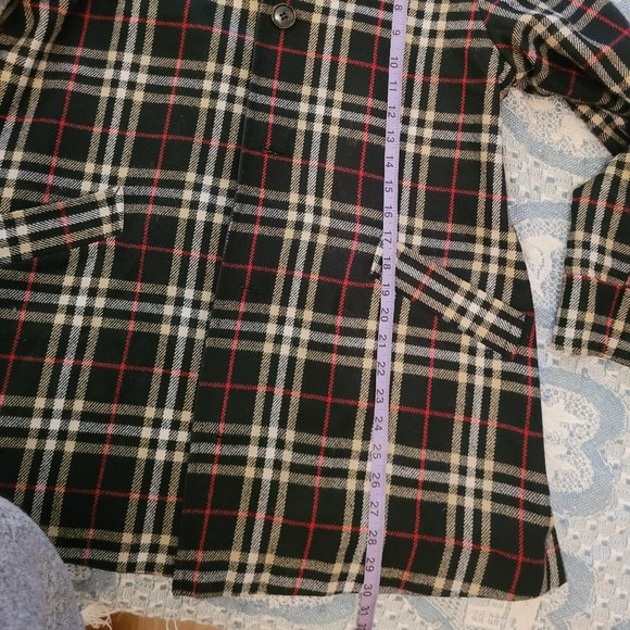 Woman's Madison Reversible Jacket Plaid or Solid Black - Picture 9 of 14